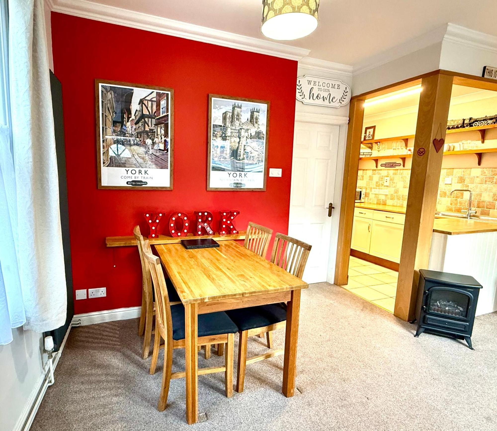 Cosy Victorian Apartment - Central Йорк Екстериор снимка